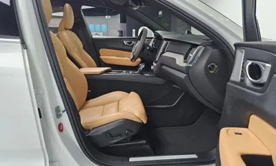 Volvo XC60 2020, 63470 км, за 24966.87 USD - фото 11