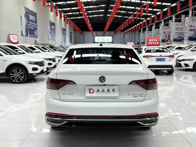 Volkswagen Sagitar 2023, 25000 км, за 16178.21 USD