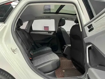 Volkswagen Sagitar 2023, 25000 км, за 16178.21 USD - фото 13