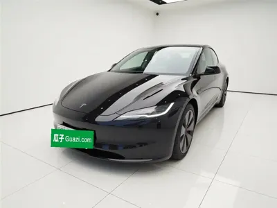 Tesla Model 3 · 2026 год
