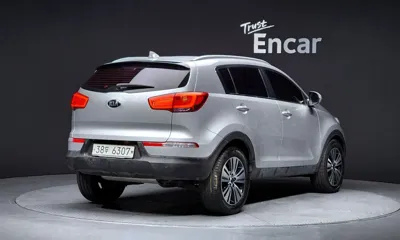 Kia Sportage 2015, 78031 км, за 5616.12 USD