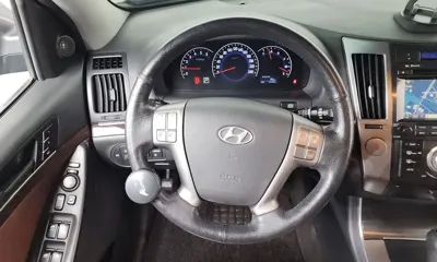Hyundai Veracruz 2013, 131870 км, за 7155.05 USD - фото 13