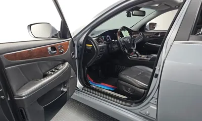 Hyundai Equus 2015, 178360 км, за 5842.2 USD - фото 10