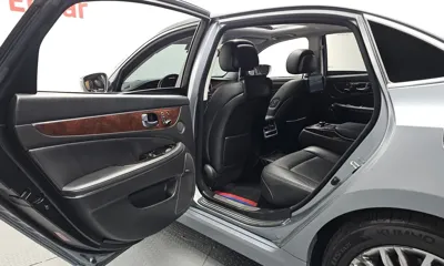 Hyundai Equus 2015, 178360 км, за 5842.2 USD - фото 12