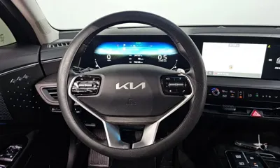 Kia K8 2023, 57121 км, за 17395.3 USD - фото 13