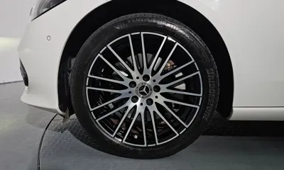 Mercedes-Benz C-Class 2023, 42290 км, за 22909.28 USD