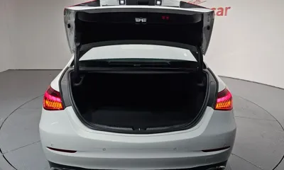 Mercedes-Benz C-Class 2023, 42290 км, за 22736.17 USD - фото 20