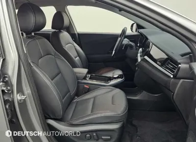 Kia Niro 2022, 33642 км, за 15426.02 USD - фото 10