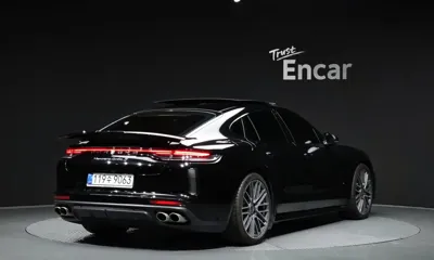 Porsche Panamera 2021, 39630 км, за 98462.91 USD