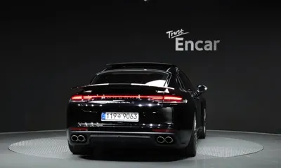 Porsche Panamera 2021, 39630 км, за 98462.91 USD
