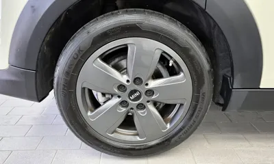MINI Cooper 2023, 22157 км, за 15157.44 USD