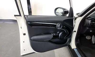 MINI Cooper 2023, 22157 км, за 15157.44 USD - фото 24