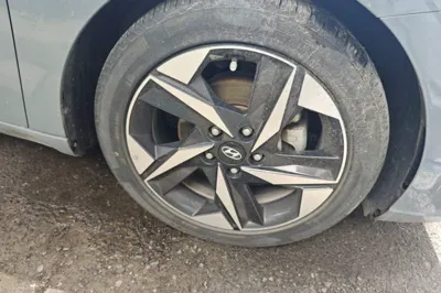 Hyundai Elantra 2021, 47900 км, за 9563 USD