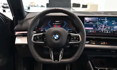 BMW 5-Series 2025, 8140 км, за 37767.78 USD - фото 18