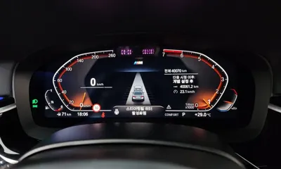 BMW 5-Series 2023, 40070 км, за 30407.21 USD - фото 8