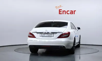 Mercedes-Benz CLS-Class 2015, 118036 км, за 8574.4 USD