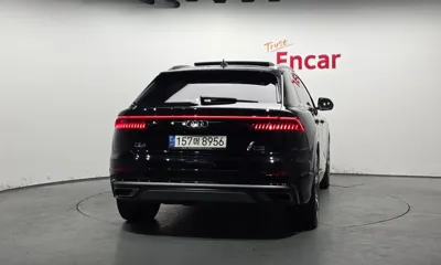 Audi Q8 2021, 40049 км, за 47902.21 USD