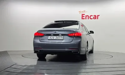 Hyundai Genesis 2014, 137066 км, за 5285.76 USD
