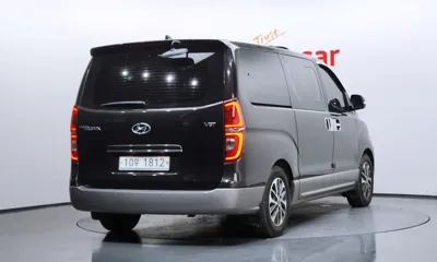 Hyundai Starex 2019, 146220 км, за 11069.87 USD
