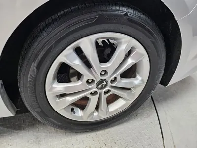 Kia K5 2012, 245334 км, за 2528.76 USD