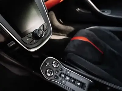 McLaren 570 2018, 40000 км, за 108284.18 USD