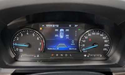 Ford Explorer 2021, 74344 км, за 16870.16 USD - фото 8