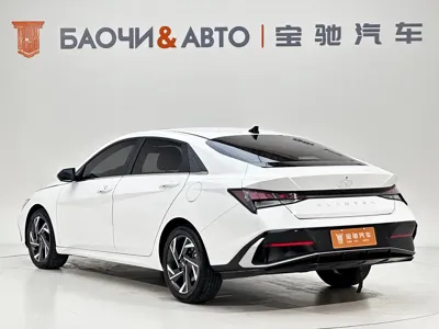 Hyundai Elantra 2023, 38000 км, за 13841.05 USD