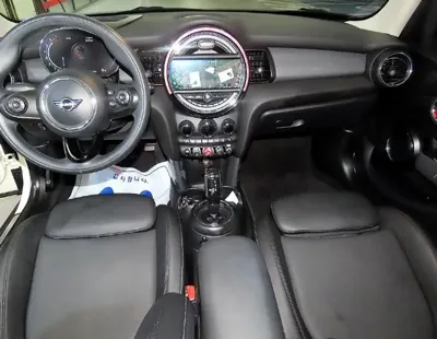 MINI Cooper 2021, 25600 км, за 14651.29 USD - фото 9