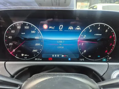 Mercedes-Benz E-Class 2025, 15937 км, за 34790.6 USD - фото 8