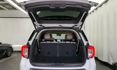 Ford Explorer 2022, 77013 км, за 25107.36 USD - фото 20