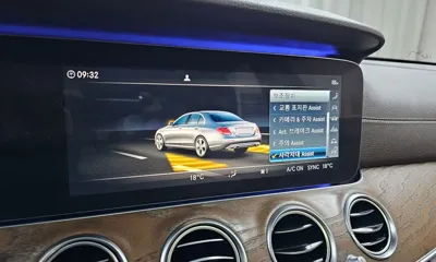 Mercedes-Benz E-Class 2019, 90303 км, за 14740.89 USD - фото 16