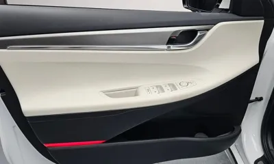 Hyundai Grandeur 2022, 29615 км, за 17785.03 USD - фото 24