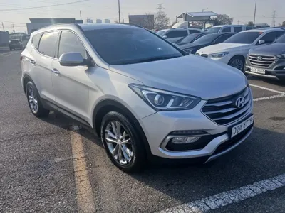 Hyundai Santafe 2016, 151000 км, за 6505.17 USD