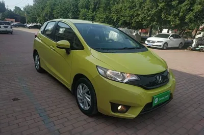 Honda Fit 2014, 133600 км, за 5733 USD