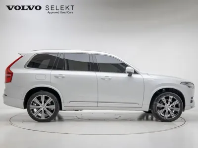 Volvo XC90 2025, 9733 км, за 50331.08 USD
