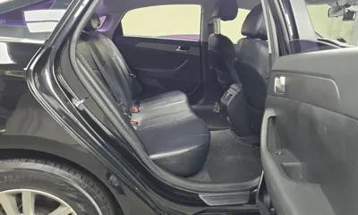 Hyundai Sonata 2015, 120379 км, за 5219.69 USD - фото 12