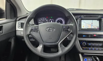 Hyundai Sonata 2015, 120379 км, за 5219.69 USD - фото 13