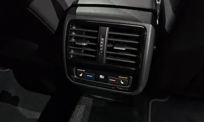 Volkswagen Arteon 2019, 92993 км, за 13456.74 USD - фото 35