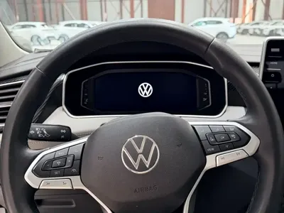Volkswagen Tayron 2023, 76000 км, за 22512.81 USD - фото 8