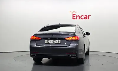 Hyundai Genesis 2016, 134897 км, за 7155.05 USD