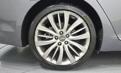 Hyundai Genesis 2016, 134897 км, за 7155.05 USD