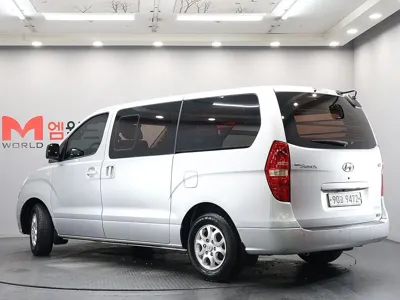Hyundai Starex 2010, 171674 км, за 3841.89 USD