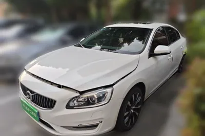 Volvo S60 · 2019 год