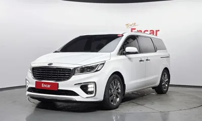 Kia Canival · 2019 год