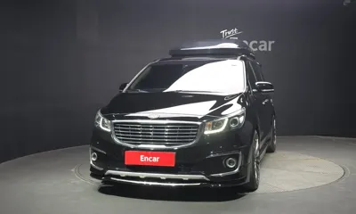 Kia Canival 2018, 84035 км, за 10437.18 USD