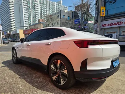 Polestar Polestar 4 2026, 824 км, за 13706.18 USD