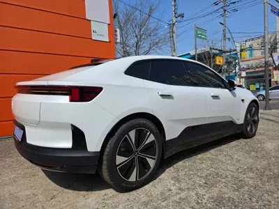 Polestar Polestar 4 2026, 824 км, за 13706.18 USD - фото 6