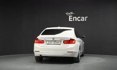BMW 3-Series 2014, 120375 км, за 4529.34 USD