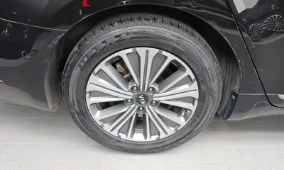 Kia K7 2018, 208254 км, за 7930.83 USD