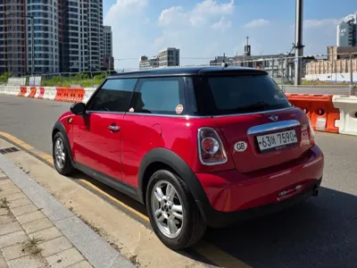 MINI Cooper 2013, 156500 км, за 2619.14 USD - фото 8